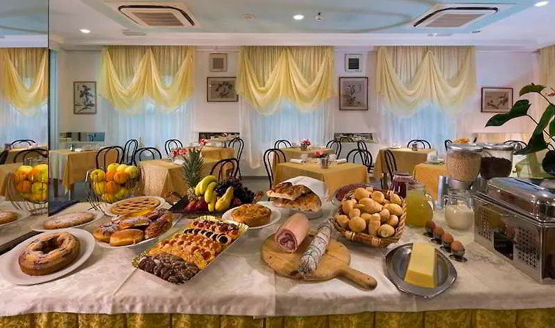 Hotel Ada Римини