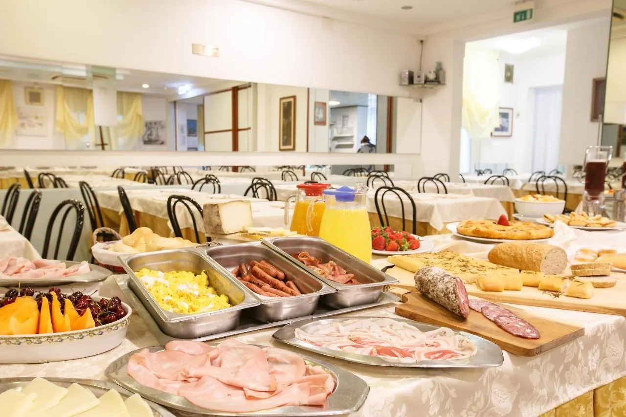רימיני Hotel Ada