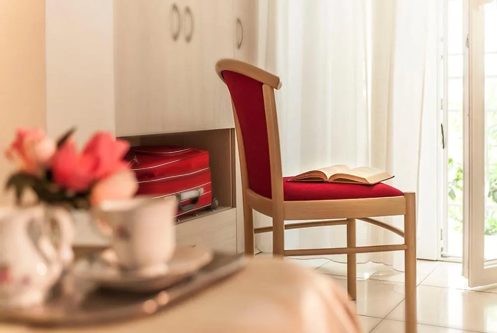 רימיני Hotel Ada 3*,  איטליה