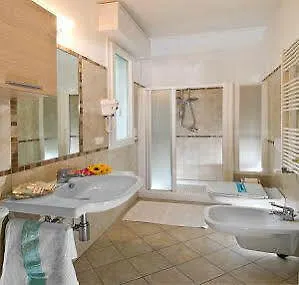 ***  רימיני Hotel Ada איטליה